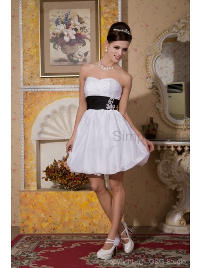 Zipper Short-length Taffeta/Satin Natural Sweetheart A-line Sleeveless Flowers/Ribbons White Bridesmaid Dress