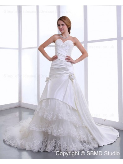 Sweetheart Lace Up Sleeveless Cathedral Satin / Lace Natural Applique / Ruffles / Hand Made Flowers Ivory A-line Wedding Dress
