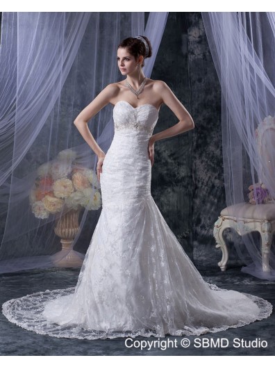 Ivory Natural Lace Up Cathedral Ruffles / Applique / Beading A-line Satin / Lace Sleeveless Sweetheart Wedding Dress