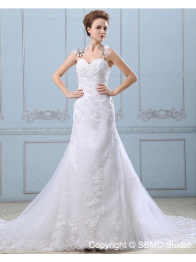 Satin / Organza A-line Court Zipper Natural Sleeveless Ivory Sweetheart Applique / Beading / Lace Wedding Dress