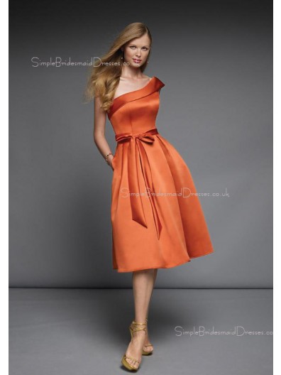 A-line Sleeveless Zipper One-Shoulder Satin Bridesmaid Dress