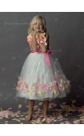 Bowknot / Hand Shaped Organza Sleeveless Flower Made Tea-length A-line Neck Flower Girl Dress