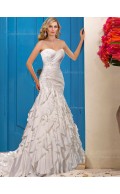 A-line Chiffon Ivory Sleeveless Sweetheart Applique Chapel Wedding Dress