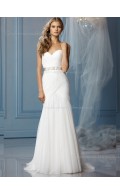 Chiffon Made Chapel Ivory Applique / Beading / Hand Sleeveless A-line Sweetheart Flower Wedding Dress