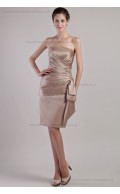 Sleeveless Natural Lace-up ?Sash Sheath Ruched Strapless Champagne Mini Satin Bridesmaid Dress