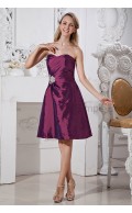 A-line Taffeta Grape Ruched/Beading Zipper Sleeveless Knee-length Sweetheart Natural Bridesmaid Dress