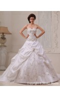 Lace Up Chapel A-Line / Ball Gown Sweetheart Beading / Ruffles / Embroidery Natural Satin Sleeveless Ivory Wedding Dress