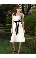 White Strapless A-line Zipper Sleeveless Bridesmaid Dress