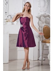 A-line Taffeta Grape Ruched/Beading Zipper Sleeveless Knee-length Sweetheart Natural Bridesmaid Dress