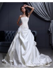 Beading / Applique / Ruffles / Hand Made Flower Lace Up A-line Satin Natural Ivory Chapel Strapless Sleeveless Wedding Dress