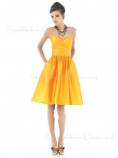 Knee-length Sleeveless Sweetheart Backless Draped/Ruffles Bridesmaid Dress