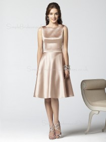 Sleeveless Knee-length A-line Champagne Draped/Ruffles Bridesmaid Dress