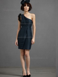 Vintage Romantica Dark Navy Short-length Satin Bridesmaid Dresses