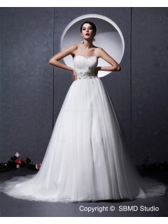Sweetheart Sleeveless A-Line / Ball Gown Tull Chapel Zipper Ivory Empire Beading / Ruffles Wedding Dress