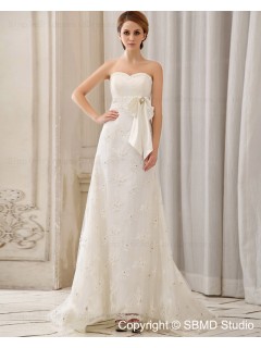 Chapel Lace Up Column / Sheath Sleeveless Satin Sweetheart Ivory Beading / Applique Empire Wedding Dress