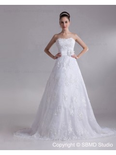 Court Zipper Empire Sleeveless A-line Lace Applique / Bow / Buttons Sweetheart Ivory Wedding Dress